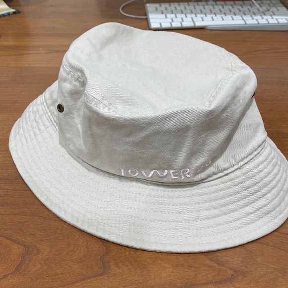 Tower 28 Limited Edition Milky Tan Bucket Summer Hat - Picture 1 of 4
